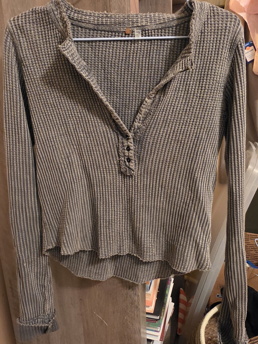 Free People One Of The Boys Waffle Knit Henley Top Crop Slouchy Green Grey XS